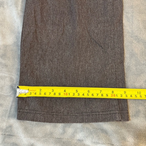 TNA Flare Pants

#1300 - Picture 2 of 9